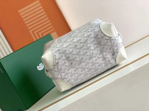 Goyard Crossbody Bag White