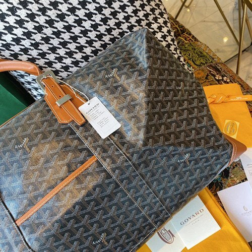 Goyard Belvedere Brown