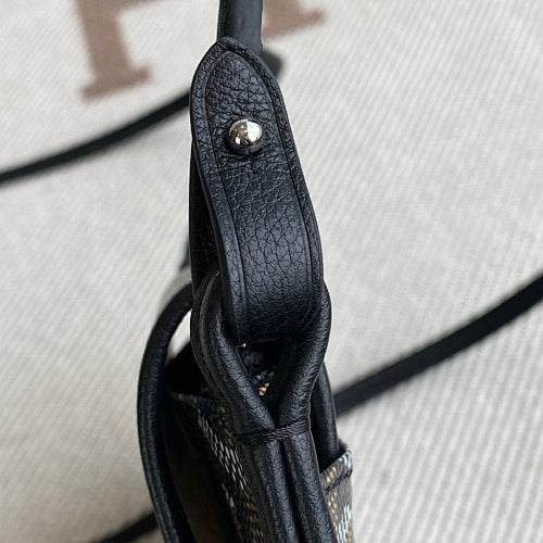 Goyard Clutch Black