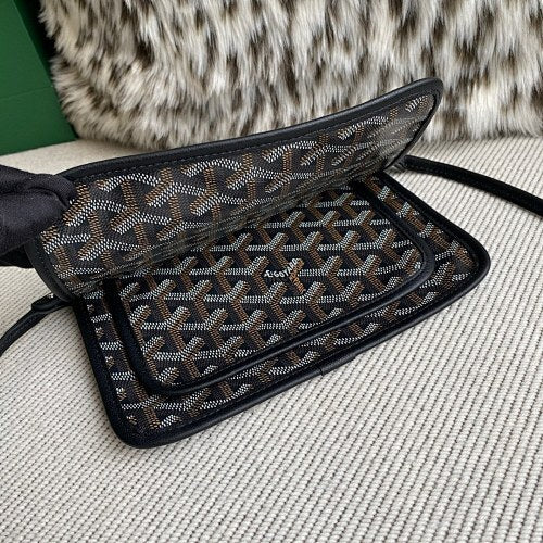 Goyard Clutch Black