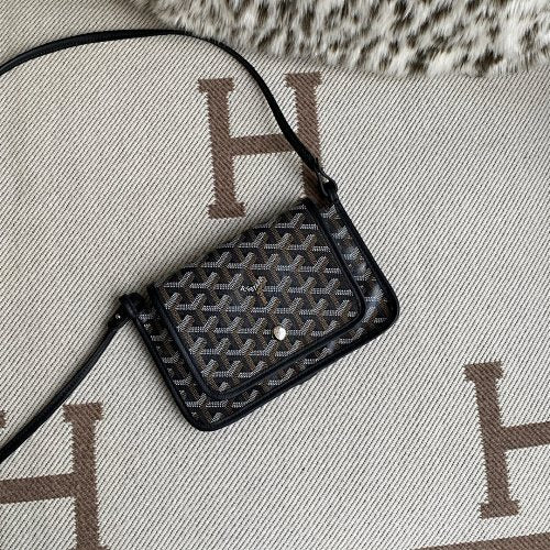 Goyard Clutch Black