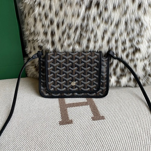Goyard Clutch Black