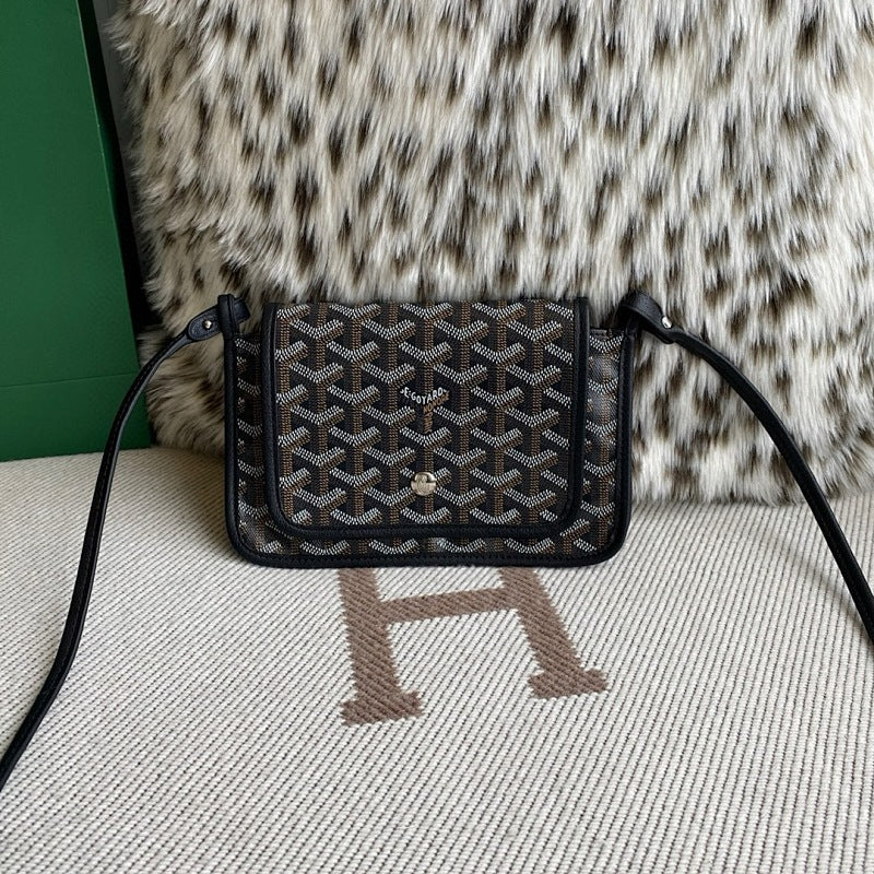 Goyard Clutch Black