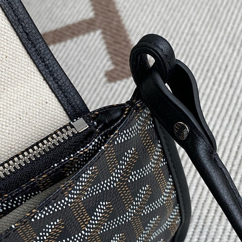 Goyard Clutch Black