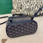 Bellechasse Biaude Black