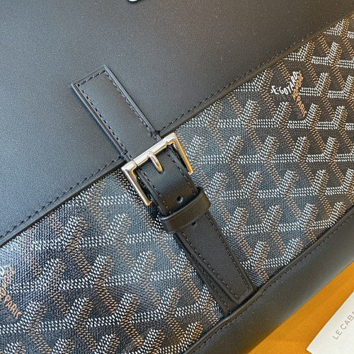 Bellechasse Biaude Black