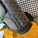 Bellechasse Biaude Black