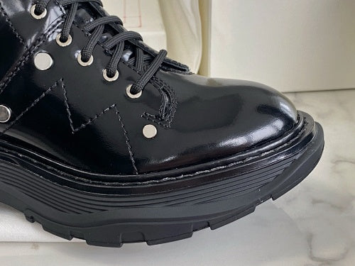 Alexander McQueen Sneakers Black