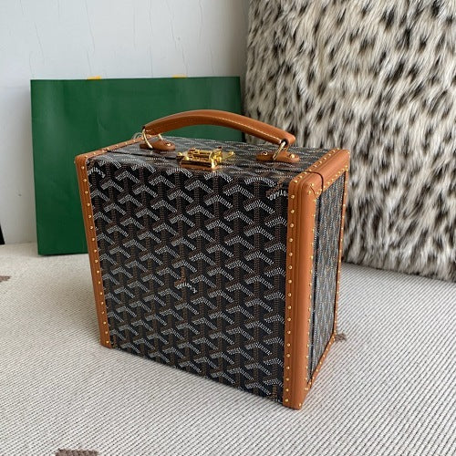 Bourget Trolley Case