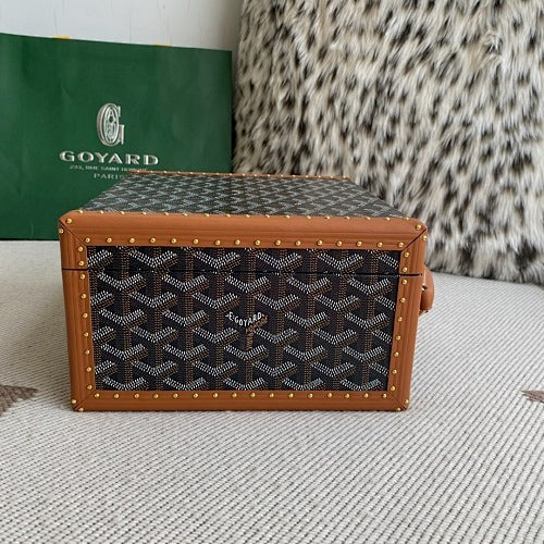 Bourget Trolley Case