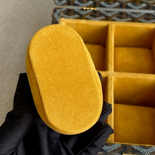 Bourget Trolley Case