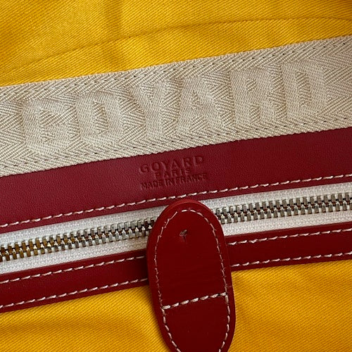 Bellechasse Biaude Red