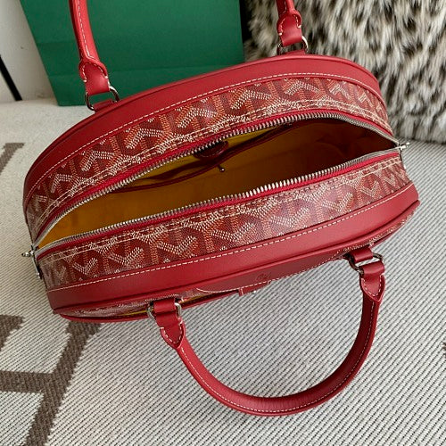 Bellechasse Biaude Red
