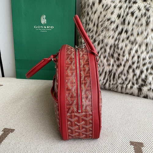 Bellechasse Biaude Red