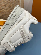 Louis Vuitton Sneakers White