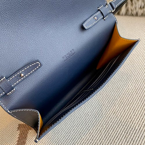 Bellechasse Biaude Black