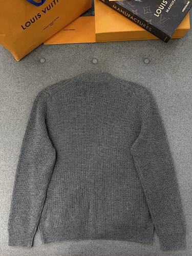 Louis Vuitton Cardigan Gray