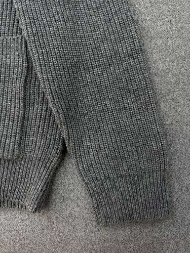 Louis Vuitton Cardigan Gray